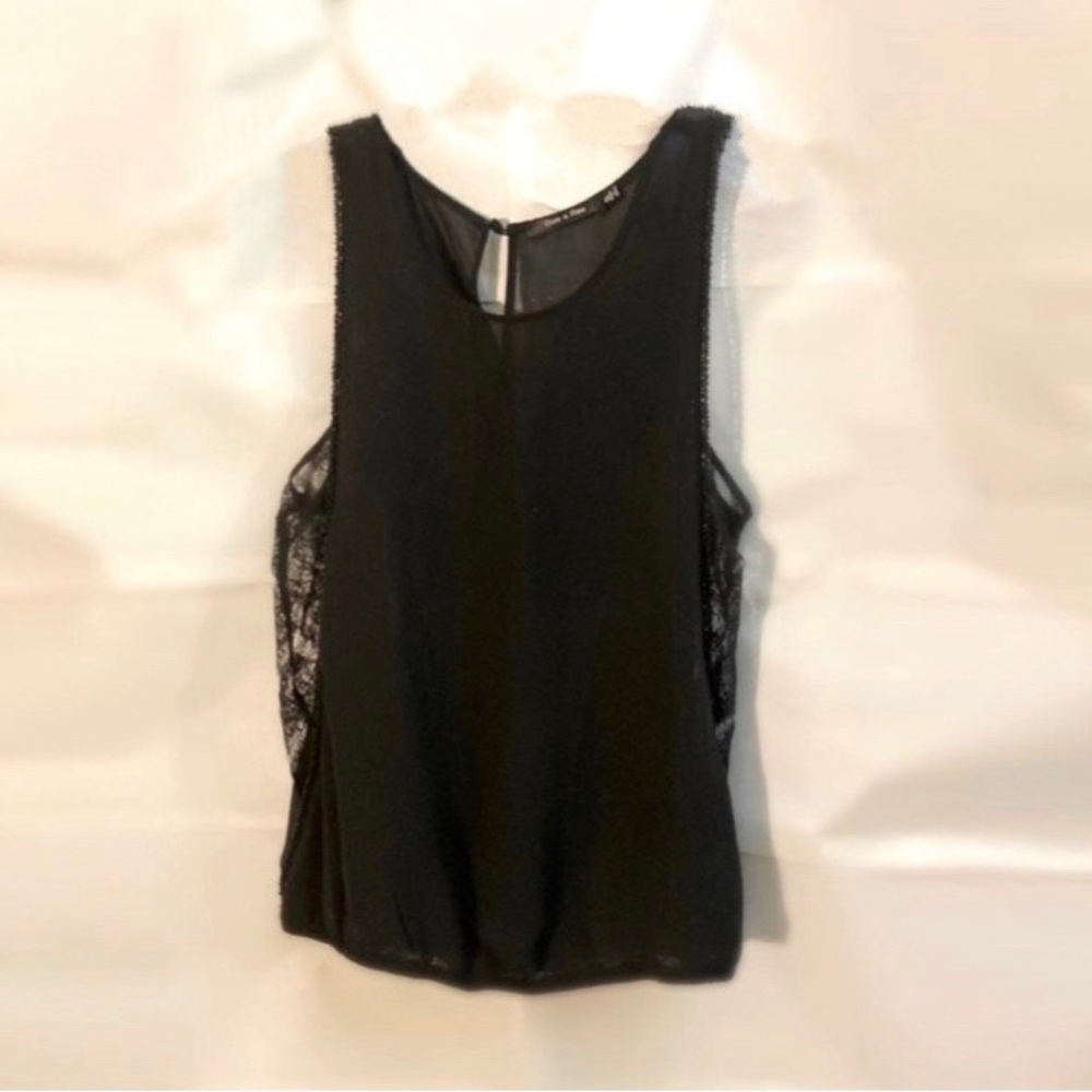 Doe & Rae Lace Blouse